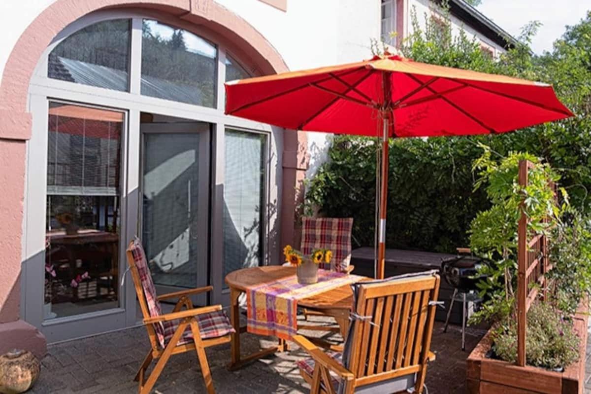 Moderne Wohnung Mit Studio In Bauernhausscheune Am See Biersdorf am See Exterior photo