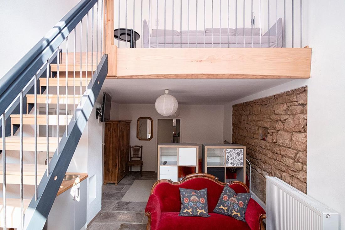 Moderne Wohnung Mit Studio In Bauernhausscheune Am See Biersdorf am See Exterior photo